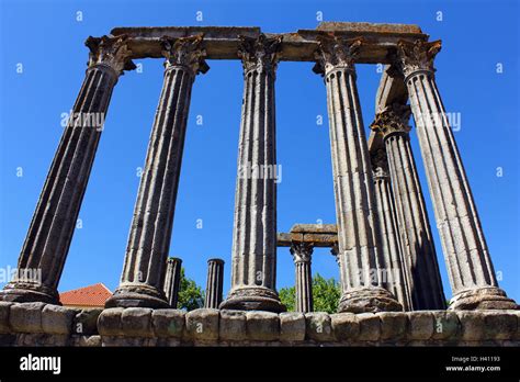 Roman temple, Evora, Portugal Stock Photo - Alamy