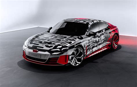 Audi e-tron GT concept set for 2018 LA auto show