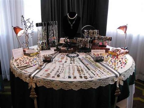 market stall necklace display ideas - Google Search | Craft show table, Craft show displays ...