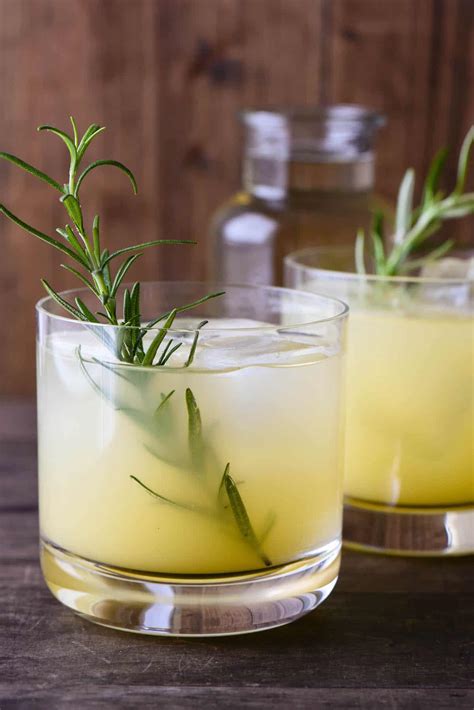 Rosemary Gin Cocktail - Foxes Love Lemons