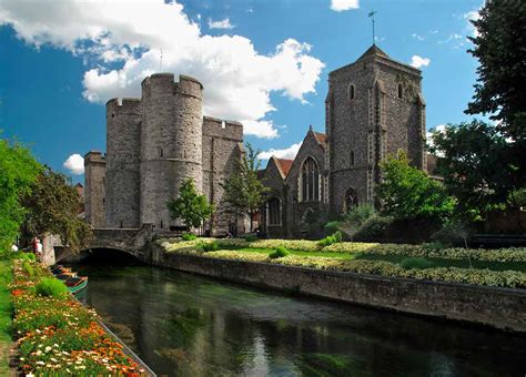 Best Castles in England - Historic European Castles