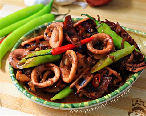 Adobong Pusit - Yummy Kitchen