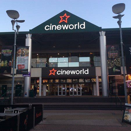 Disgusting male toilets - Cineworld, Poole Traveller Reviews - Tripadvisor