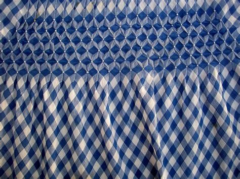 gingham smocking | Craft smock, Smocking patterns, Smocking tutorial