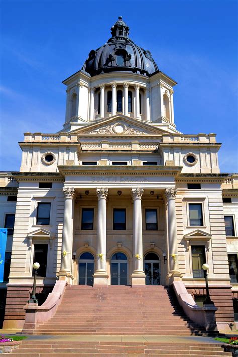 South Dakota State Capitol Building in Pierre, South Dakota - Encircle ...