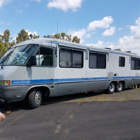 1990 Airstream Land Yacht 36 - Florida