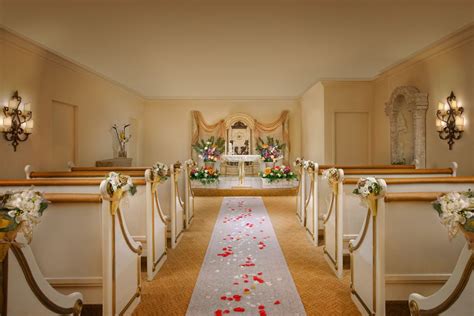 Las Vegas Weddings - Chapel of the Fountain - Circus Circus | Vegas wedding venue, Las vegas ...