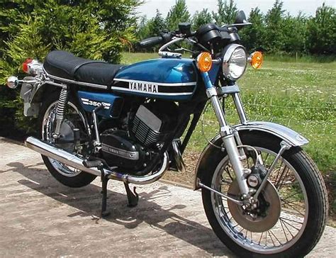 1973 Yamaha RD350 Pictures and Specifications - Classic and Vintage ...