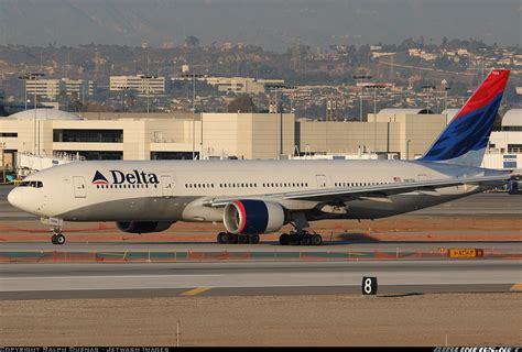 Boeing 777-232/ER - Delta Air Lines | Aviation Photo #1319472 ...