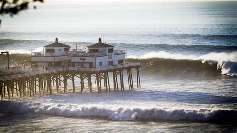 Best Surfing in California - Beach Travel Destinations