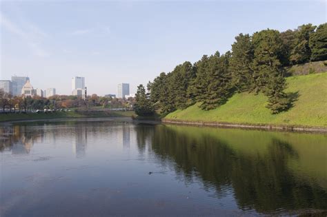 Imperial Palace Moat - Unique Japan Tours