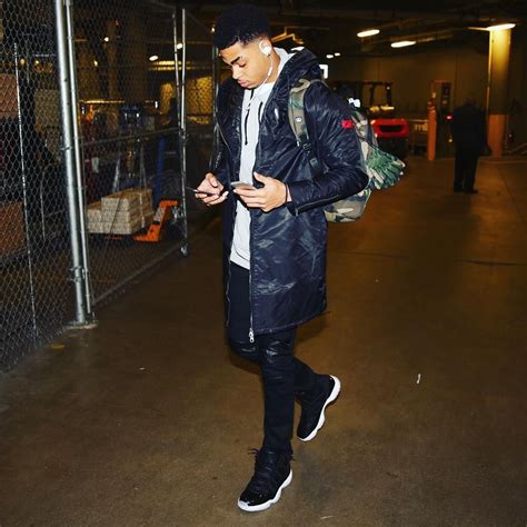 DAngelo Russell wearing the 72-10 Air Jordan 11 | Jordan 11 outfit, Air jordan 11 outfit, Space ...