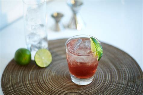 8 Easy Old Monk Cocktails You Can Make at Home This Winter