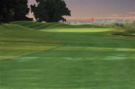 Painted Hills Golf Course, Kansas City, Kansas - Golf course information and reviews.