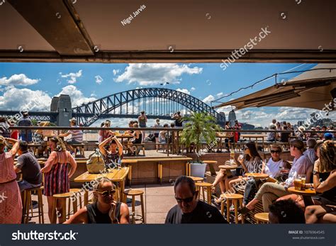 449 Opera Bar Sydney Images, Stock Photos & Vectors | Shutterstock