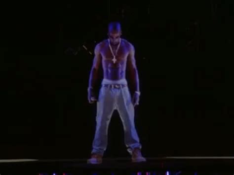 How the Tupac 'hologram' worked (infographic) - Gear | siliconrepublic.com - Ireland's ...