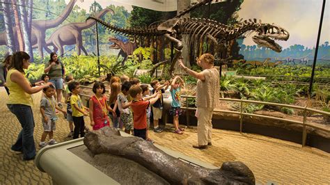 Carnegie Museums of Pittsburgh - Carnegie Medal of Philanthropy