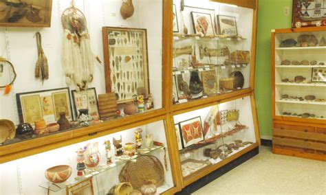 American Indian Artifacts – Franklin Mineral Museum