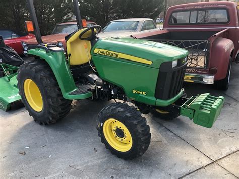 Used 2016 John Deere Tractor for Sale in Guntersville AL 35976 Coupe De ...