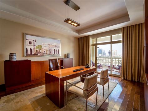 Photos + Reviews | Grand Hyatt Doha Hotel & Villas