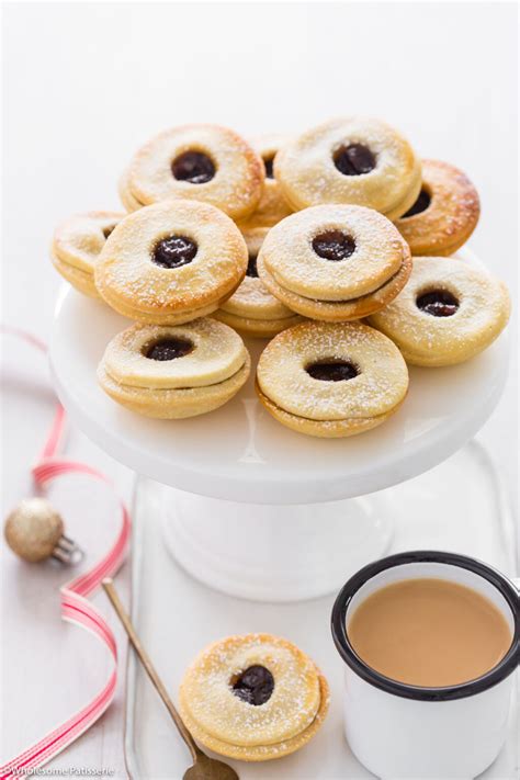 Shortcrust Pastry Mince Pies - Wholesome Patisserie