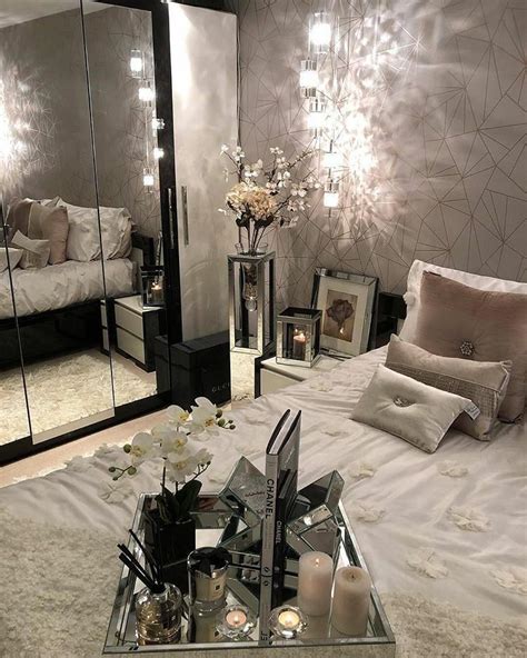 20+ Bling Living Room Ideas – The Urban Decor