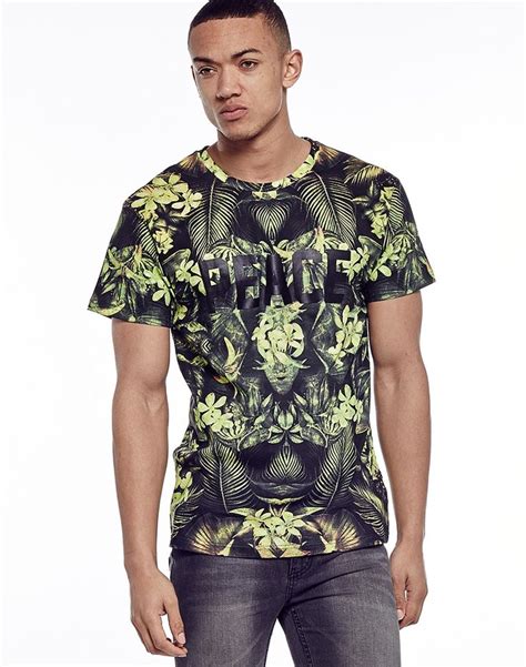 Eleven Paris Peace Leaf T-Shirt - Men's Clothing at The Idle Man | Clothes, Mens outfits, Eleven ...