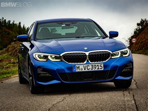 G20 BMW 3 Series photographed in the Portimao Blue color