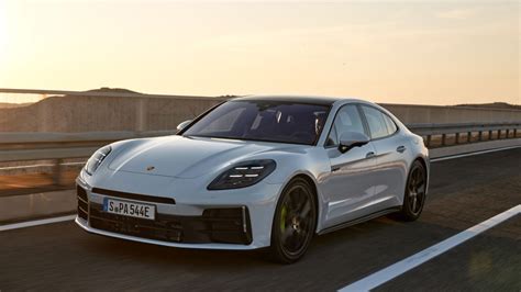 2024 Porsche Panamera 4 E-Hybrid and 4S E-Hybrid update the electrified ...