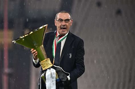 Maurizio Sarri closing in on Lazio job - Get Italian Football News