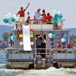 great Houseboat Party Ideas Boat Birthday Parties, 21st Birthday, Lake Party, Boat Party, Boat ...