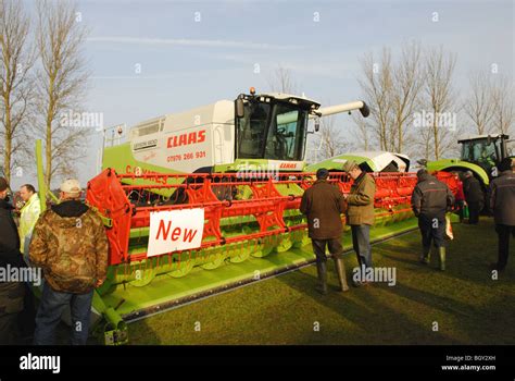 Claas Combine Harvester Stock Photo - Alamy