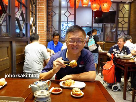 Best Shanghai Street Food - Sheng Jian Bao - Pan Fried Dumplings 生煎包 ...