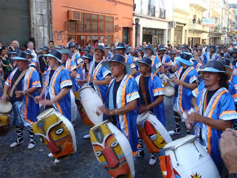 Cultura uruguaya: vestimenta, tradiciones, y todo lo que necesita conocer