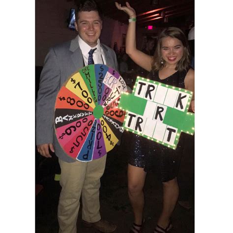 DIY Halloween Wheel of fortune #halloween #couple #costume #halloweencostume #couplescostu ...