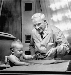 Arnold Gesell: Biography & Theory of Child Development - Video & Lesson ...