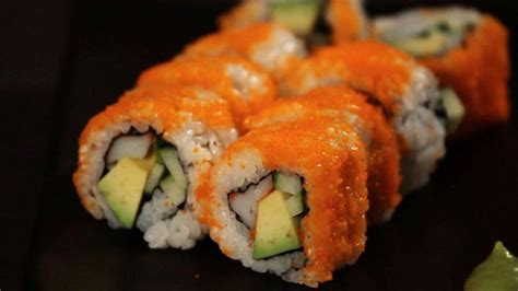 How to Make a California Roll - Howcast