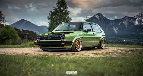 Volkswagen Golf 2 Amortyzatory Tył - Cars