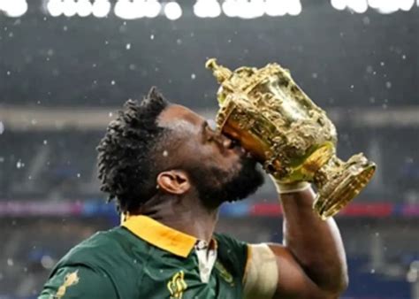 Springboks: Siya Kolisi shows off fresh new set of wheels! - PICTURES