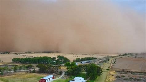 En video: imponente tormenta de arena devora todo a su paso – Telemundo San Diego (20)