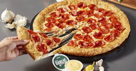 Papa Johns introduces Garlic Epic Stuffed Crust pizza | QSR Web