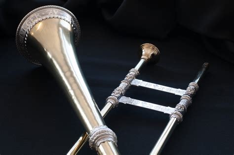 Egger Schnitzer Tenor Sackbut in Bb – The Baroque Trumpet Shop, Inc.