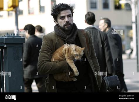 OSCAR ISAAC, INSIDE LLEWYN DAVIS, 2013 Stock Photo - Alamy