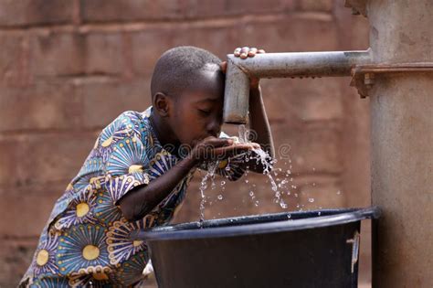 3,182 Drinking Kenya Water Stock Photos - Free & Royalty-Free Stock ...