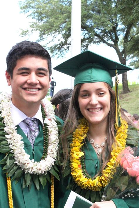 High school Graduation | Flower leis, Flower lei, Hawaiian lei