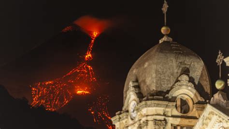 Stunning pics show Mount Etna eruption spraying 1,000C lava into night sky amid fears ash cloud ...