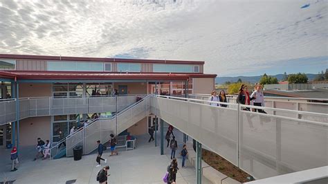 The Folia Complex at Cupertino High School is the Innovation Project in the Silicon Valley ...