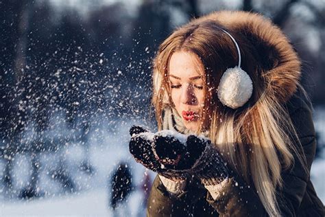 How to Shoot Winter Snow Portrait Photography