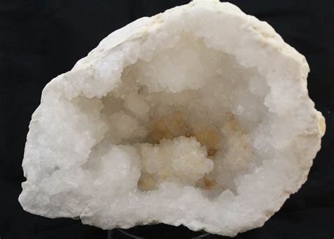 Quartz Geode - Celestial Earth Minerals