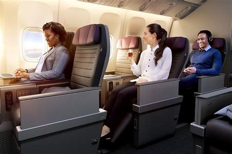 United Moves Up Its Plans for Premium Economy